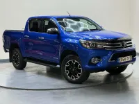 Used Toyota HiLux Luxury 150 HP (110 kW) 2019 Blue Pickup