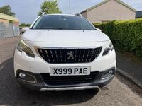 Usado Peugeot 2008 Allure 100 HP (73 kW) 2016 Branco SUV