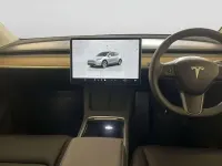 Usado Tesla Model Y RWD 254 kW (346 HP) 2023 Branco SUV
