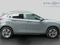 Used Hyundai Kona Premium 147 kW (201 HP) 2022 Grey SUV