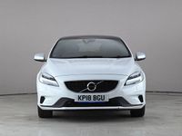 Begagnad Volvo V40 R-Design Pro 152 HK (111 kW) 2018 Vit Halvkombi