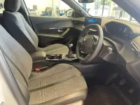 Used Peugeot 2008 Allure 129 HP (94 kW) 2024 White SUV