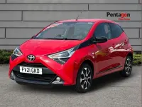 Used Toyota Aygo Trend 72 HP (52 kW) 2021 Red Hatchback