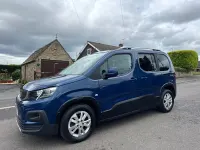 Used Peugeot Rifter Allure 100 HP (73 kW) 2019 Blue MPV