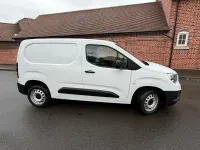 Used Vauxhall Combo 100 HP (73 kW) 2023 White MPV