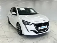 Używany Peugeot 208 Allure Premium 75 KM (55 kW) 2021 Biały Hatchback