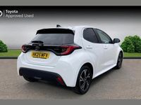 Used Toyota Yaris Hybrid Design 116 HP (85 kW) 2025 Pure white Hatchback