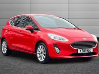 Used Ford Fiesta Titanium 100 HP (73 kW) 2019 Race red Hatchback