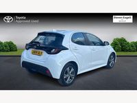 Second-hand Toyota Yaris Hybrid 2024 Alb Hatchback