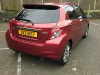 Used Toyota Yaris Multidrive S 99 HP (72 kW) 2013 Red Hatchback