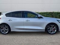 New Ford Focus ST-Line 155 HP (114 kW) 2025 Hatchback