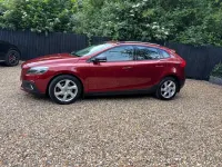 Used Volvo V40 2015 Red Hatchback