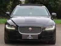 Używany Jaguar XE Portfolio 240 KM (176 kW) 2017 Czarny Sedan/Limuzyna