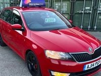 Used Skoda Rapid Elegance 90 HP (66 kW) 2014 Red Hatchback