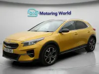 Usado Kia XCeed First Edition 138 HP (101 kW) 2020 Amarelo SUV