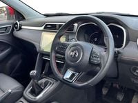 Used MG ZS Exclusive 109 HP (80 kW) 2024 Red SUV