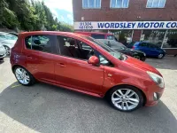 Used Vauxhall Corsa SRi 100 HP (73 kW) 2013 Red Hatchback