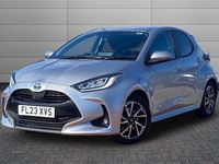 Used Toyota Yaris Hybrid Design 116 HP (85 kW) 2023 Silver Hatchback