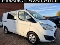 Used Ford Transit Custom Limited 130 HP (95 kW) 2018 White Van