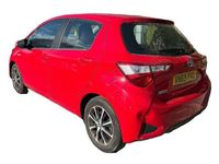 Used Toyota Yaris Hybrid 100 HP (73 kW) 2019 Red Hatchback
