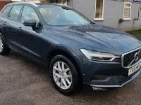 Second-hand Volvo XC60 Momentum 250 CP (183 kW) 2018 Albastru SUV