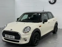 Used Mini Cooper D Hatch 2017 White Hatchback