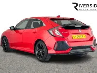 Used Honda Civic EX 126 HP (92 kW) 2018 Red Hatchback
