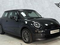 Used Mini Cooper S Hatch 201 HP (147 kW) 2024 Black Hatchback