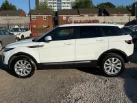 Used Land Rover Range Rover evoque SE 2015 White Estate