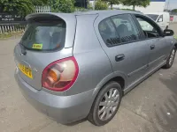 Used Nissan Almera 98 HP (72 kW) 2005 Silver Hatchback