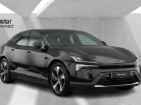 Begagnad Polestar 4 Plus 200 kW (272 HK) 2025 Svart SUV