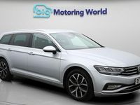 Used VW Passat SEL 150 HP (110 kW) 2023 Silver Estate
