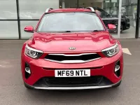 Usado Kia Stonic 2019 Rojo SUV