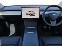 Used Tesla Model Y RWD 219 kW (299 HP) 2022 White SUV