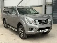 Used Nissan Navara Tekna 190 HP (139 kW) 2017 Grey Pickup