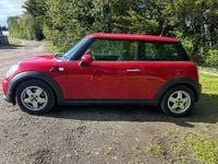 Used Mini ONE Hatch 98 HP (72 kW) 2011 Red Hatchback