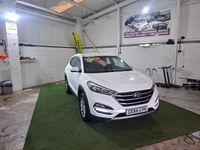 Used Hyundai Tucson SE 2016 White SUV