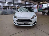 Used Ford Fiesta Style 82 HP (60 kW) 2013 White Hatchback