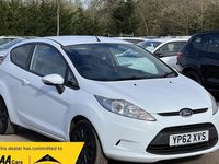 Used Ford Fiesta 82 HP (60 kW) 2012 White Hatchback