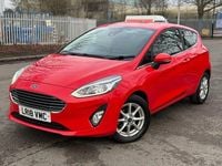 Used Ford Fiesta Zetec 85 HP (62 kW) 2018 Red Hatchback