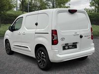 New Toyota Proace Sport 50 kW (68 HP) 2025 White MPV