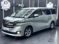 Used Toyota Alphard 182 HP (133 kW) 2024 Silver MPV