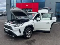 Used Toyota RAV4 Design 218 HP (160 kW) 2020 White SUV