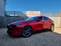 Usado Mazda 3 Inclusive 122 CV (89 kW) 2022 Rojo Utilitario