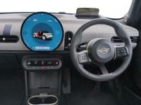 Used Mini Cooper Hatch 154 HP (113 kW) 2024 Green Hatchback