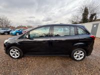 Usado Ford Grand C-Max Zetec 115 HP (84 kW) 2011 Preto Monovolume