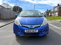 Used Honda Jazz Hybrid 102 HP (75 kW) 2012 Blue Hatchback