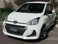 Used Hyundai i10 GO! 67 HP (49 kW) 2018 White Hatchback