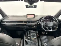 Used Audi Q7 Advanced 2019 White SUV
