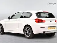 Used BMW 118 Sport Line 134 HP (98 kW) 2017 White Hatchback